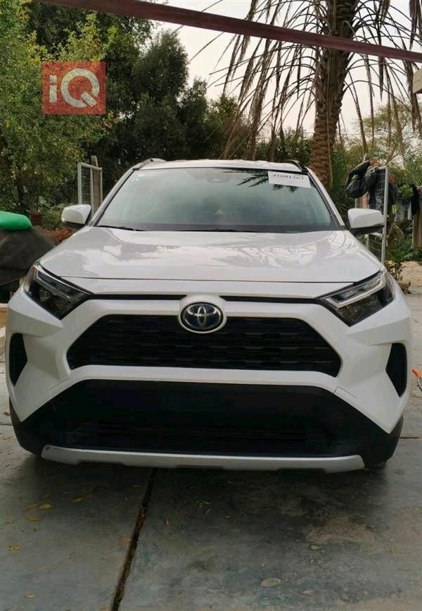 تويوتا راف 4